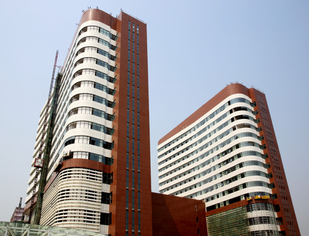 Kolorowa aluminiowa cewka pokryta efektem dekoracyjnym